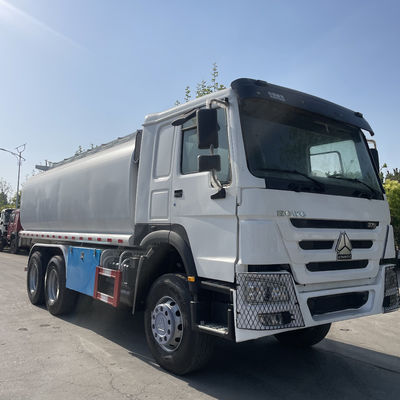 ভালো দাম 6x4 15000L জ্বালানি ট্যাঙ্কার ট্রাক এলএইচডি/আরএইচডি 12.00R20 3 সেট সাবসি ভ্যালভের সাথে কাস্টমাইজযোগ্য অনলাইন