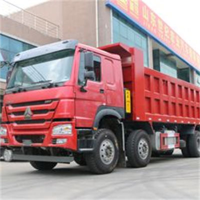 ভালো দাম হাওও 8x4 300L ট্যাঙ্ক ডাম্প ট্রাক 380 এইচপি এবং ইউরো II নির্গমন স্ট্যান্ডার্ড ইঞ্জিন মডেল Wd615 এর সাথে।47 অনলাইন